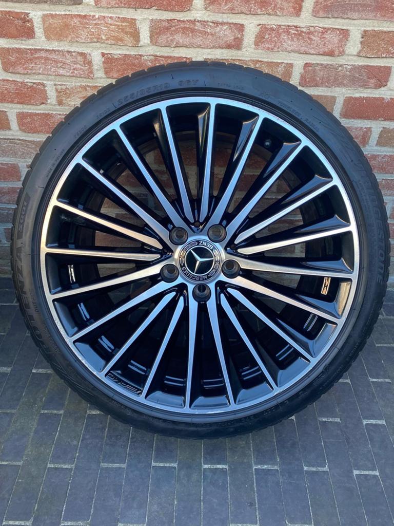 Paire de roues 19 pouces d'origine Mercedes AMG, Pneus et Jantes, Véhicule de tourisme, Pneus été, Utilisé