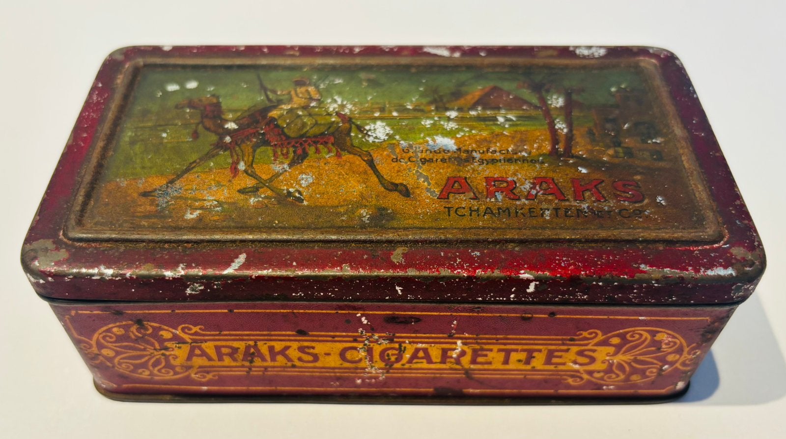 Boîte à cigarettes Araks ancienne 1920, Collections, Enlèvement ou Envoi, Utilisé, Boite à tabac ou Emballage
