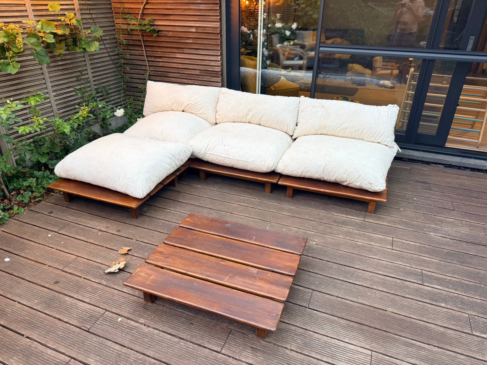 Sklum houten hoeklounge tuinset + kussens + tafel, Jardin & Terrasse, Ensembles de jardin, Salons de jardin, Utilisé, Bois, Enlèvement