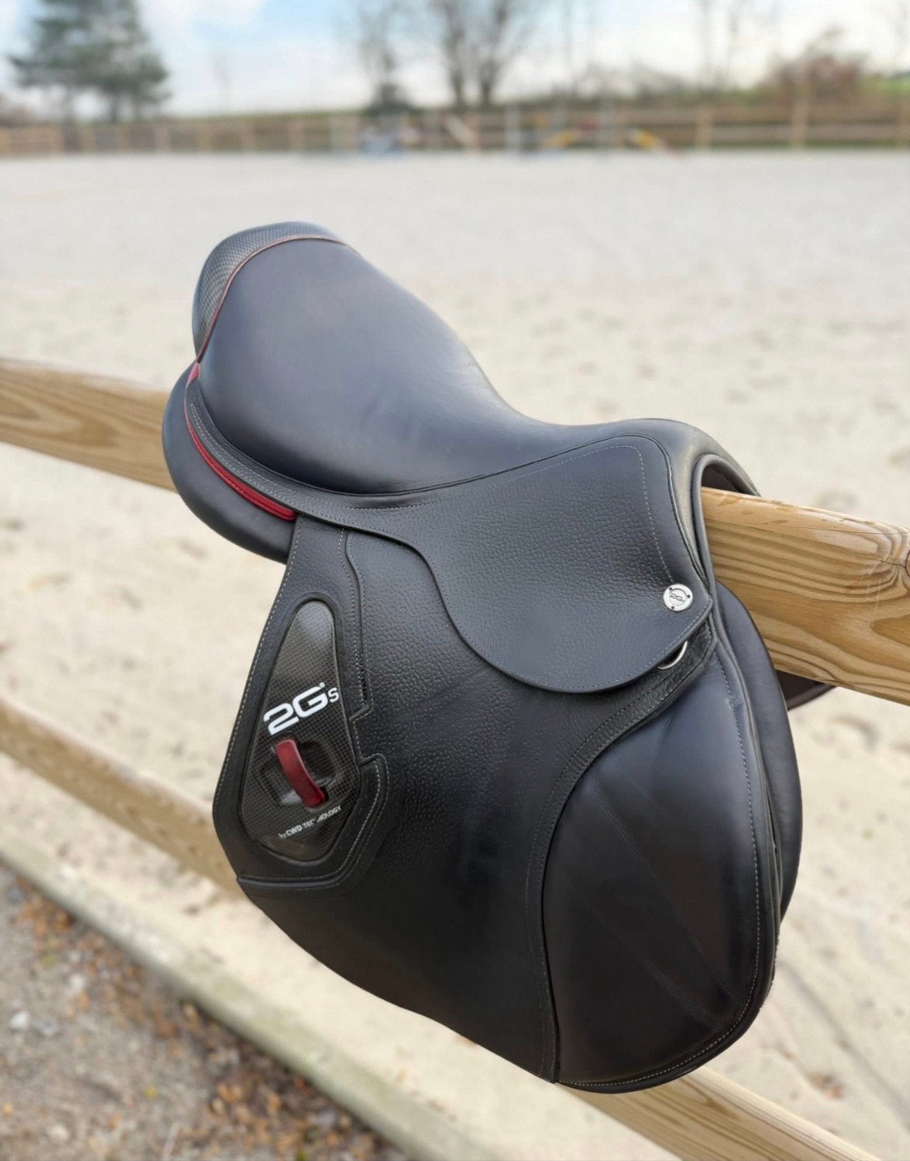 À VENDRE – Selle CWD 2Gs SE25 – 17,5 pouces, Animaux & Accessoires, Enlèvement