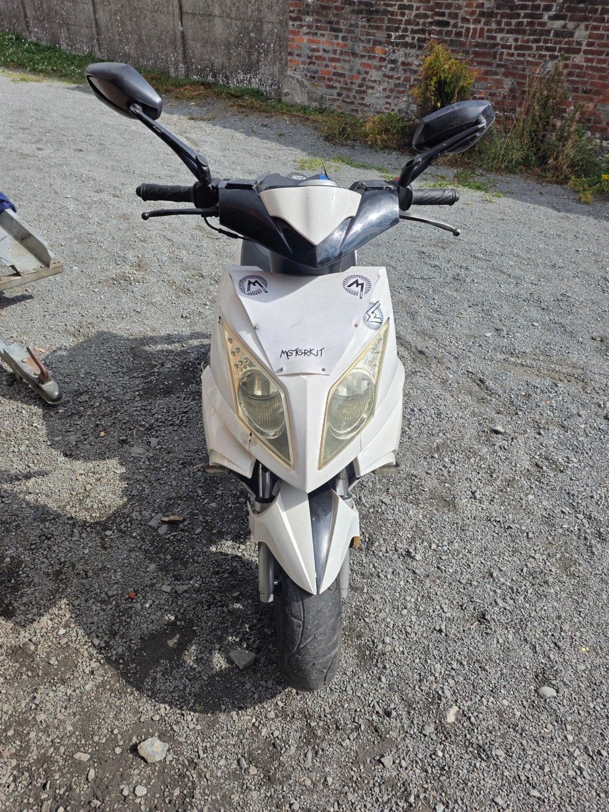 scooter classe A, Enlèvement
