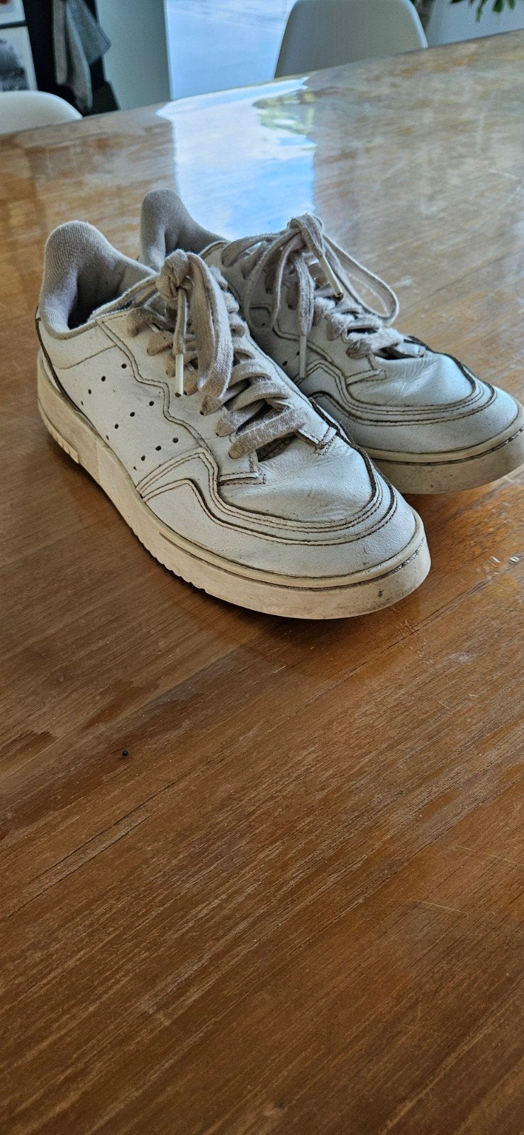 schoenen adidas, Sport en Fitness, Basketbal, Ophalen, Schoenen