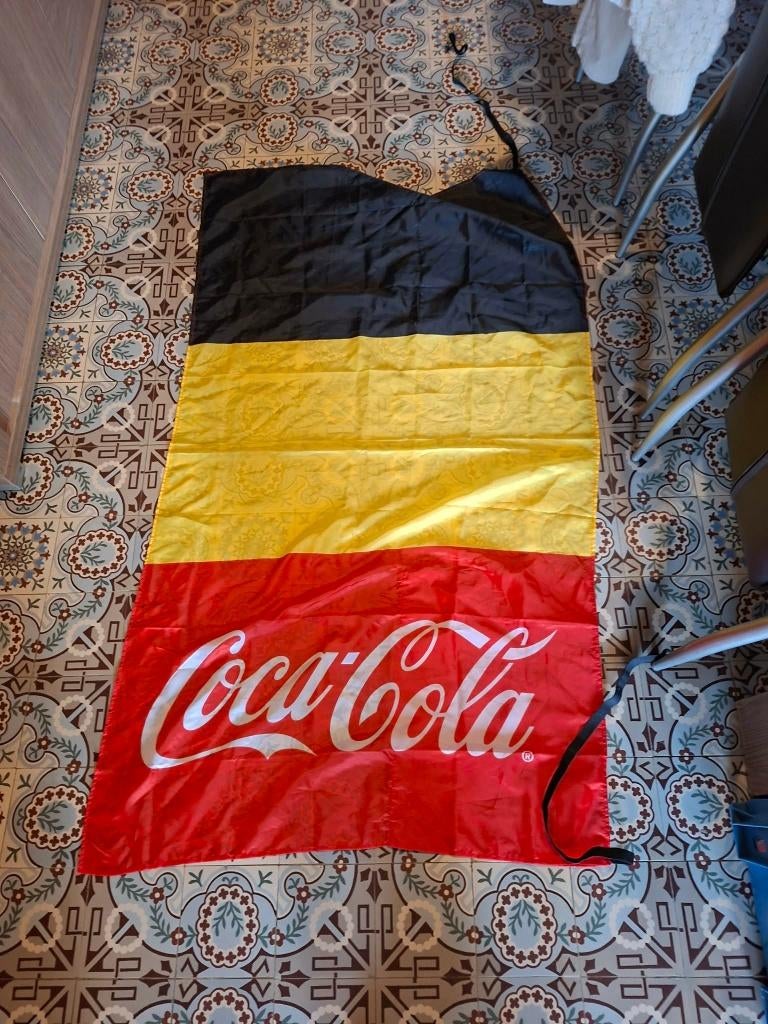 Belgische Coca-Cola supportersvlag, Divers, Drapeaux & Banderoles, Comme neuf, Enlèvement ou Envoi