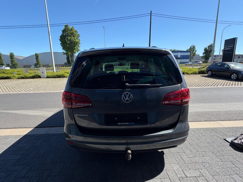 Volkswagen Sharan Comfortline BMT/Start-Stop | 1 Jaar Garant, Auto's, Volkswagen, Voorwielaandrijving, 4 deurs, Stof, Gebruikt