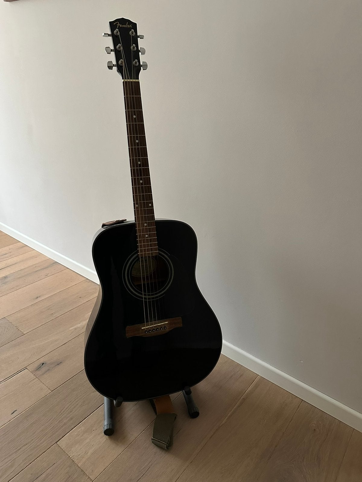 Fender CD-60, Muziek en Instrumenten, Snaarinstrumenten | Gitaren | Akoestisch, Ophalen, Zo goed als nieuw