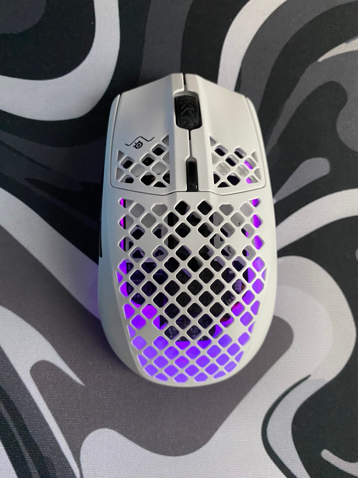 SteelSeries Aerox 3 (sneeuw editie), Computers en Software, Muizen, Ophalen, Rechtshandig, Muis, Gebruikt