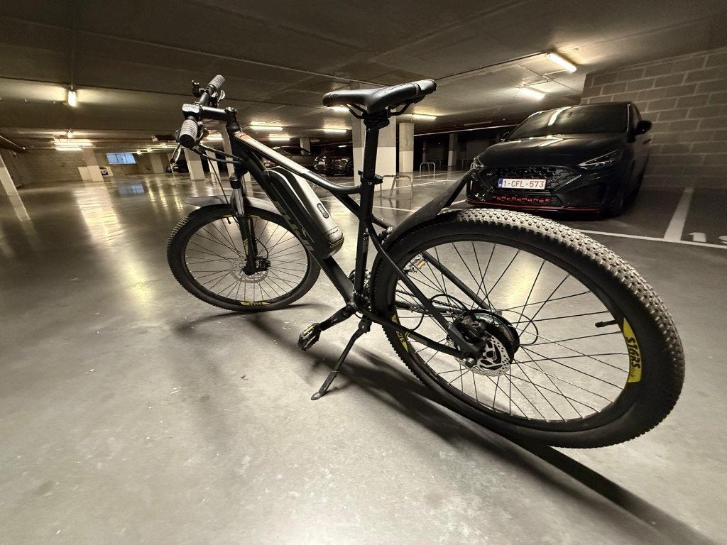 E-bike Fuji e-nevada two.1, Ophalen, Zo goed als nieuw, Overige merken, Versnellingen