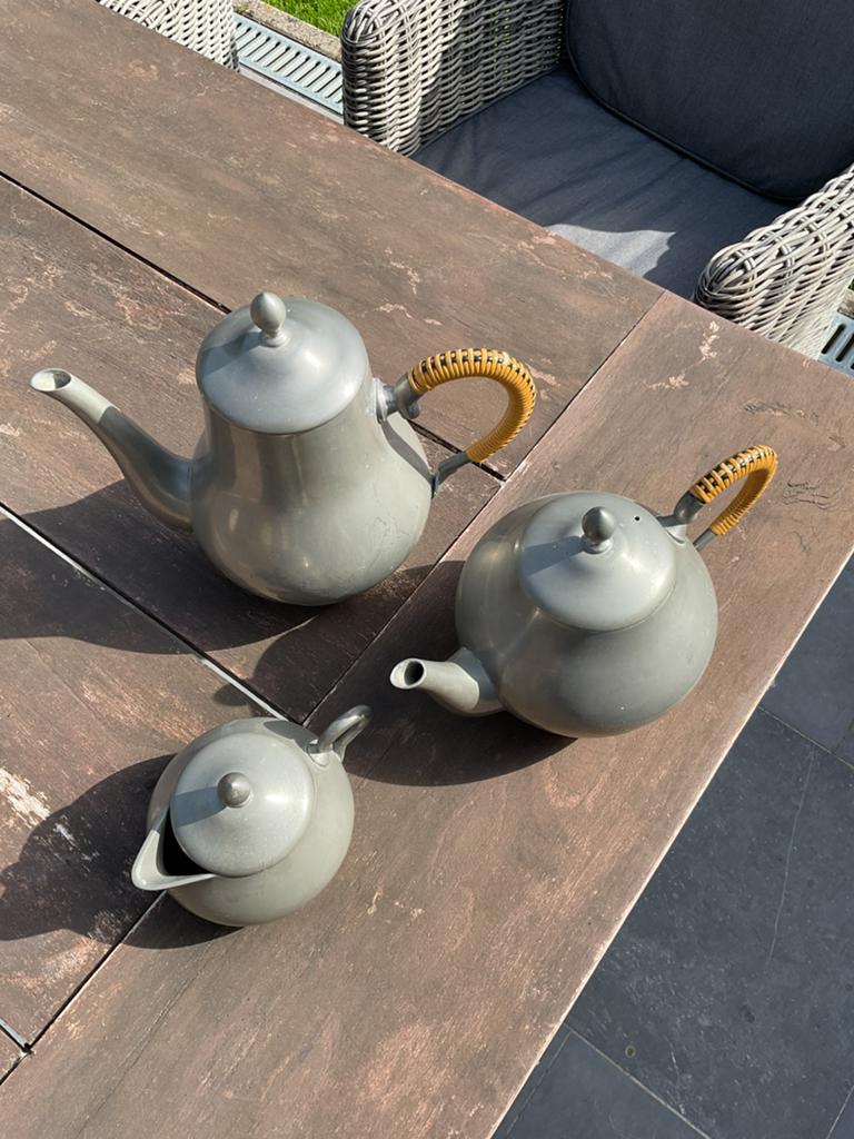 Set en étain avec pot à café, thé et lait, Antiquités & Art, Enlèvement
