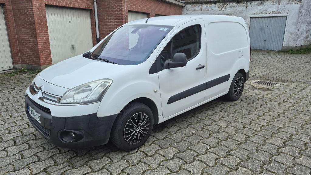 Citroën Berlingo 1.6hdi automatique 2014 diesel 220 000km, Achat, Citroën, Automatique, Particulier