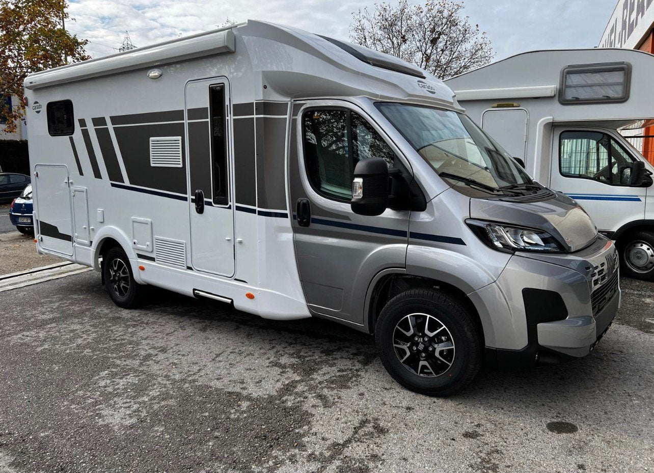 Carado pro + t338 AUTOMATIQUE, Caravanes & Camping, Camping-cars, Siège standard, Toilette à cassette, Fiat, Diesel