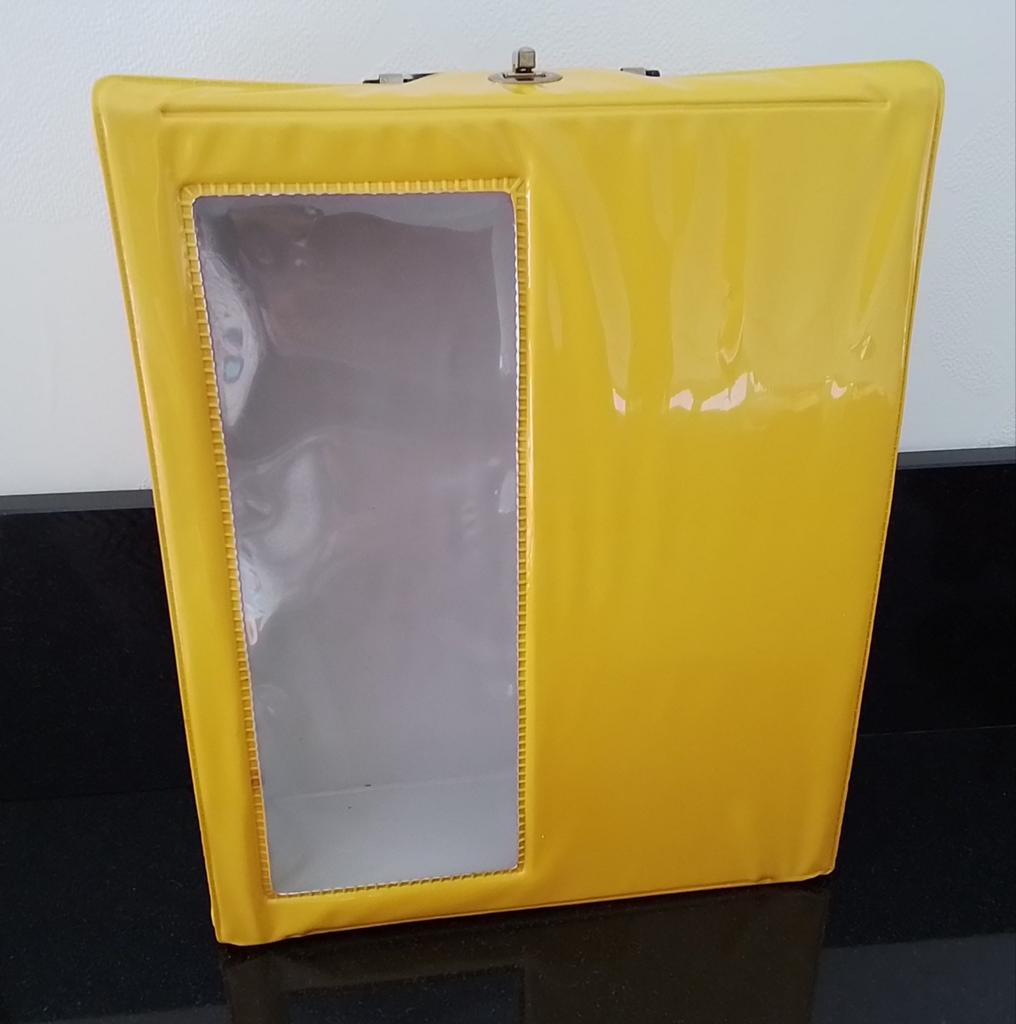 Vintage barbie kleedkoffer met 3 staanders, Ophalen of Verzenden