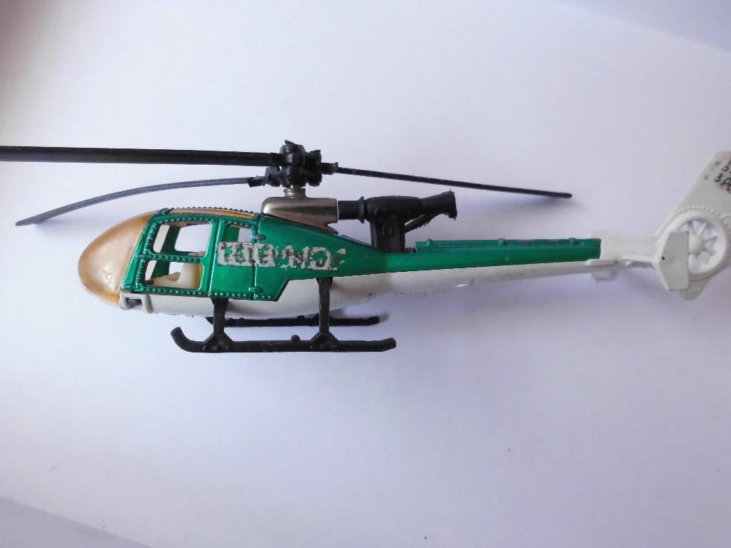 Majorette Nr.371 - Gazelle Helicopter (Television), Verzamelen, Ophalen of Verzenden, Gebruikt, Schaalmodel