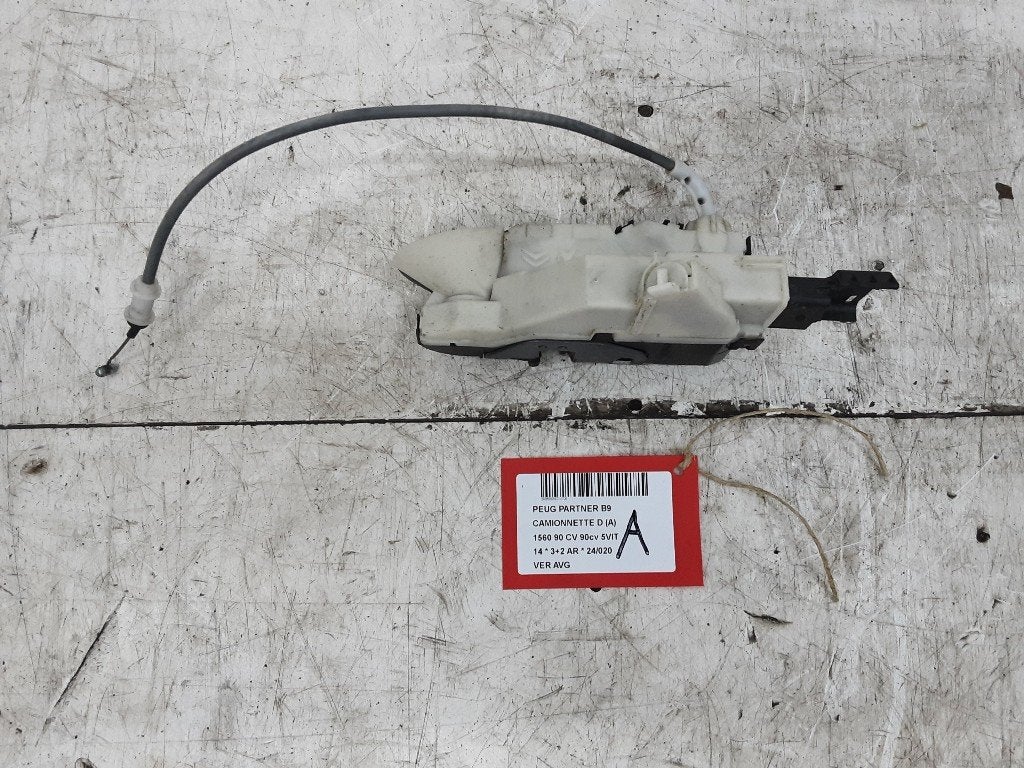 SERRURE DE PORTE AVANT GAUCHE Peugeot (PSA216666), Autos : Pièces & Accessoires, Gauche, Mevr. I. Hauben, Utilisé, Rue de l'Espoir 34 34
4030  GRIVEGNÉE, BE