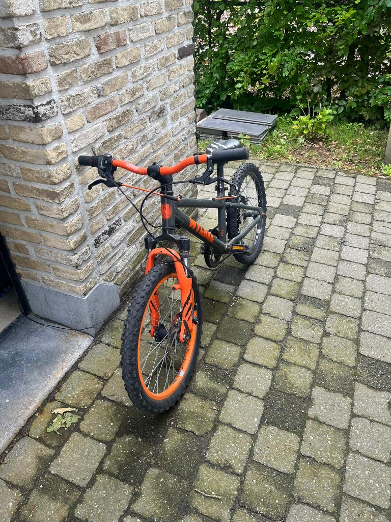 Jongensfiets, Ophalen, Gebruikt, 22 inch