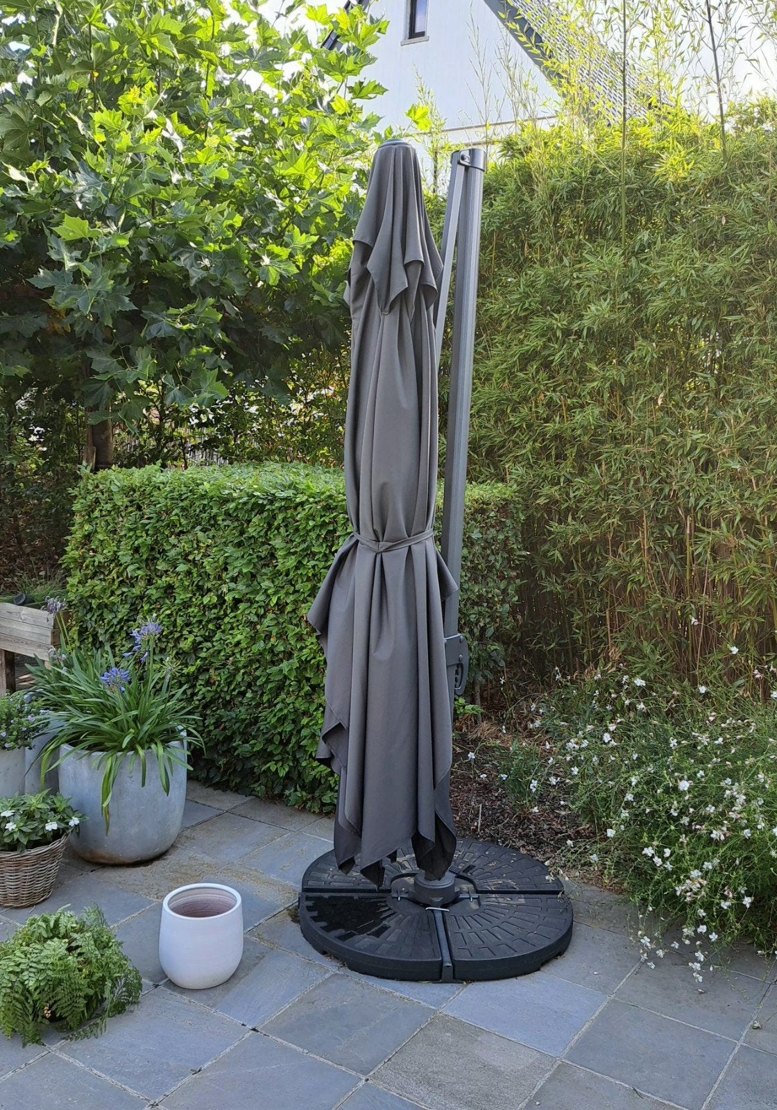 Nieuwe zweefparasol te koop, Tuin en Terras, Ophalen, Zweefparasol