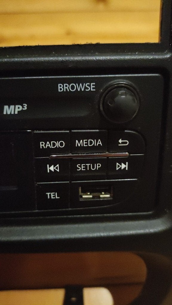 Radio d'origine Renault Trafic 2018 + Châssis 281157689R, Enlèvement ou Envoi, Utilisé, Renault