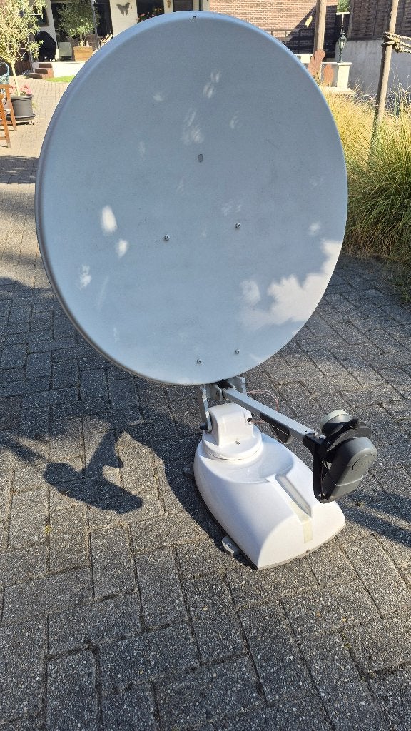 schotel antenne oyster, Audio, Tv en Foto, Schotelantennes, Ophalen, Gebruikt, (Schotel)antenne, Overige merken
