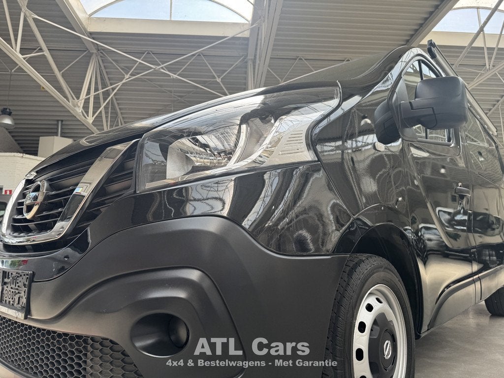 Nissan NV300 1.6D | Lichte Vracht | Dubbel Cabine | 6 Zitpla, Voorwielaandrijving, Stof, Gebruikt, 4 cilinders