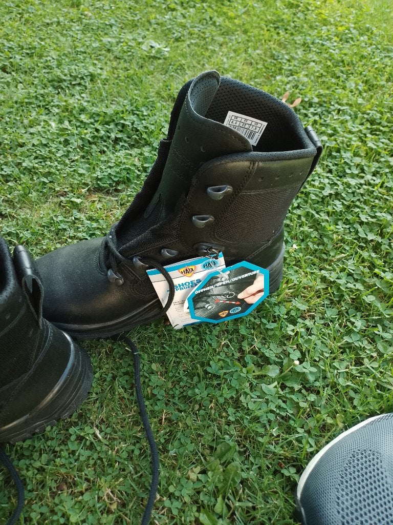 2 paire de Chaussure sécurité proffessionel taille 40, Enlèvement