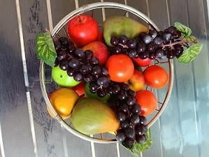 namaakfruit met  fruitmand, Huis en Inrichting, Woonaccessoires | Schalen en Manden, Ophalen of Verzenden, Zo goed als nieuw