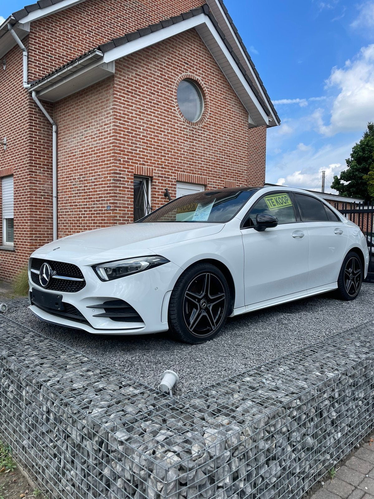 Mercedes A180D AMG Line, Sièges sport, Achat, Entreprise, Alcantara