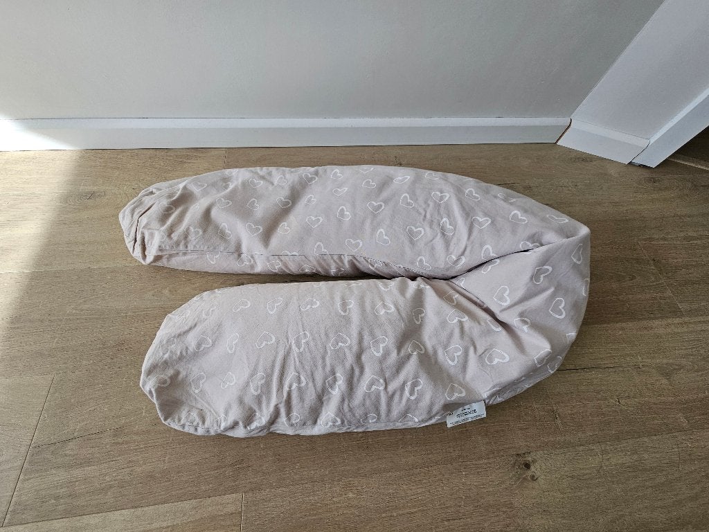 Zwangerschapskussen / voedingskussen, beige met hartjes, Ophalen, Gebruikt, Voedingskussen, Overige merken