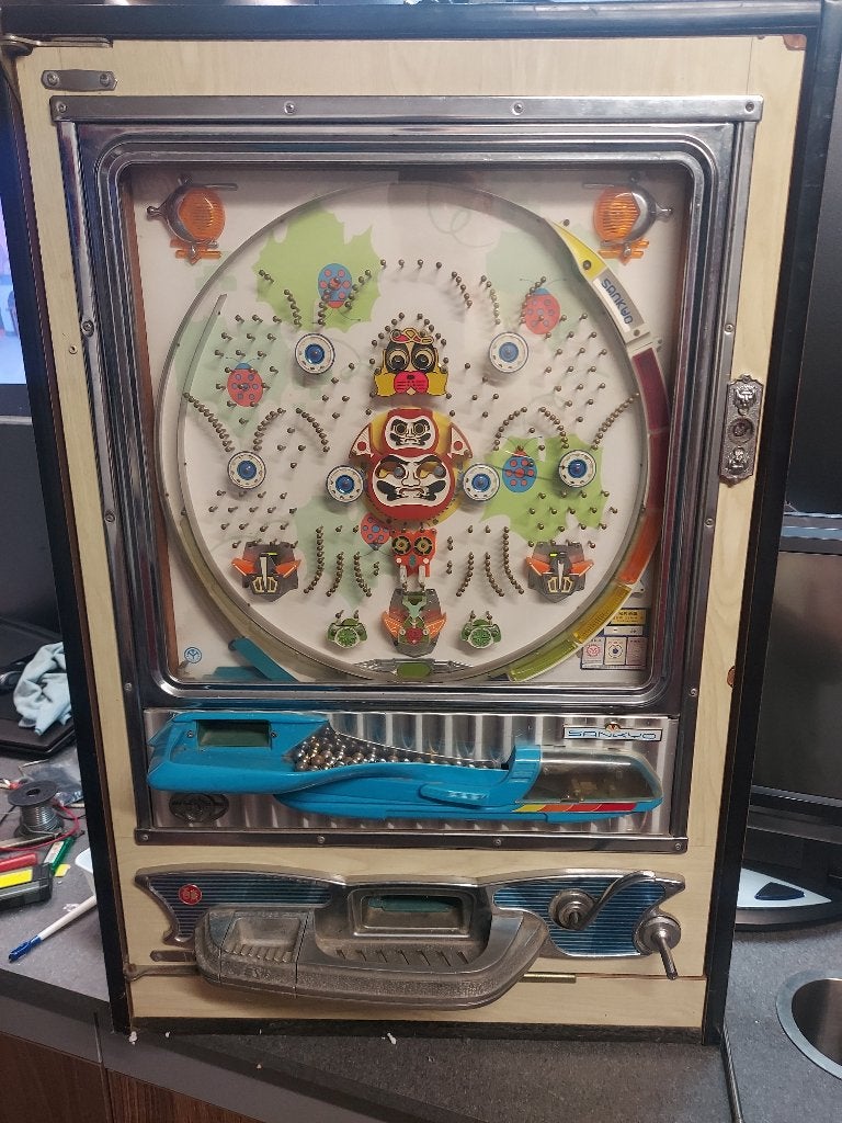 Vintage Sankyo pachinko automaat, Collections, Machines | Machines à sous, Utilisé, Autres monnaies, Enlèvement