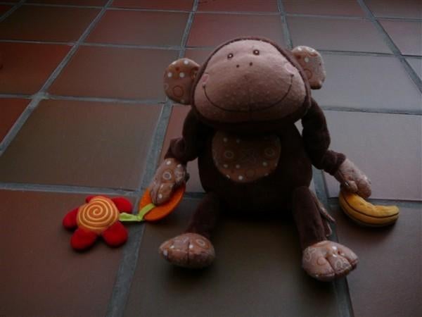Mooie aap Basil met muziek, Kinderen en Baby's, Speelgoed | Knuffels en Pluche, Ophalen, Gebruikt, Middelgroot (20 tot 80 cm)