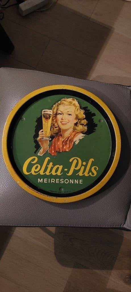 Assiette en étain Celta - Pils Meiresonne, Collections, Marques & Objets publicitaires, Enlèvement ou Envoi, Utilisé, Ustensile