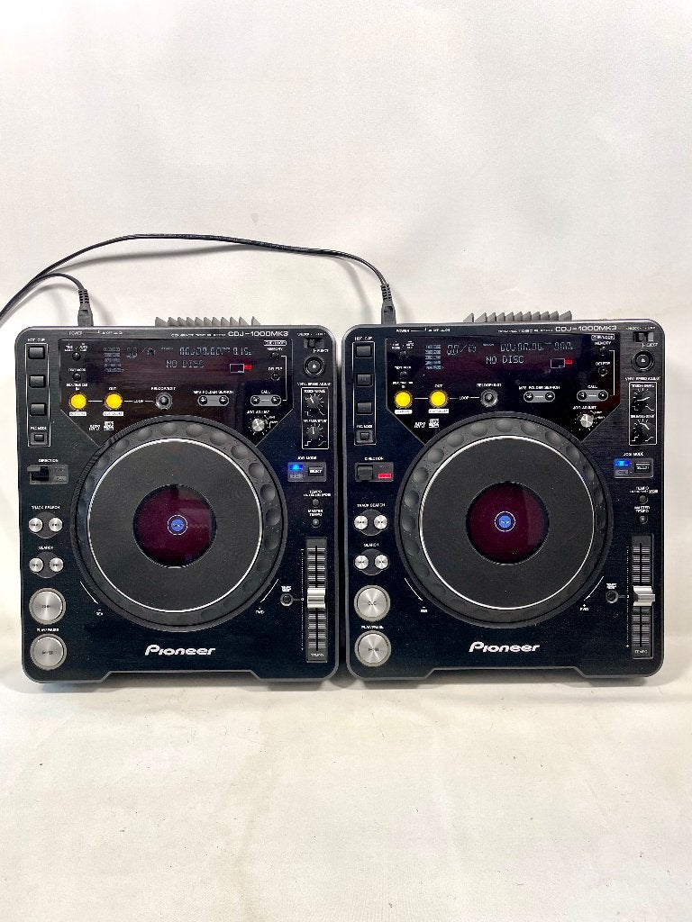 Pioneer CDJ-1000MK3 – set van 2 + stevige flightcase, Muziek en Instrumenten, Ophalen, Gebruikt, Dj-set, Pioneer