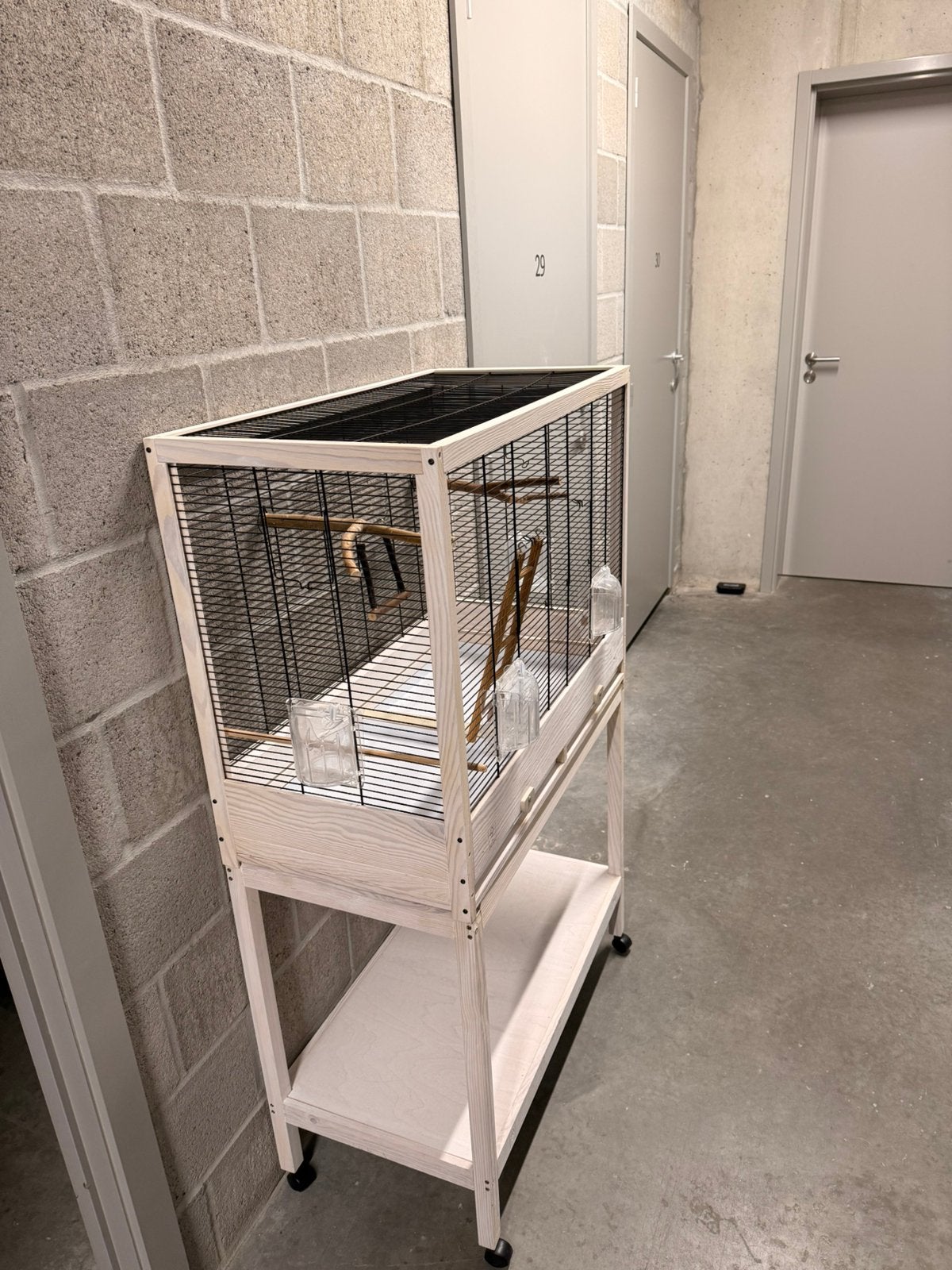 Prachtige houten vogelkooi te koop., Dieren en Toebehoren, Ophalen, Zo goed als nieuw, Vogelkooi