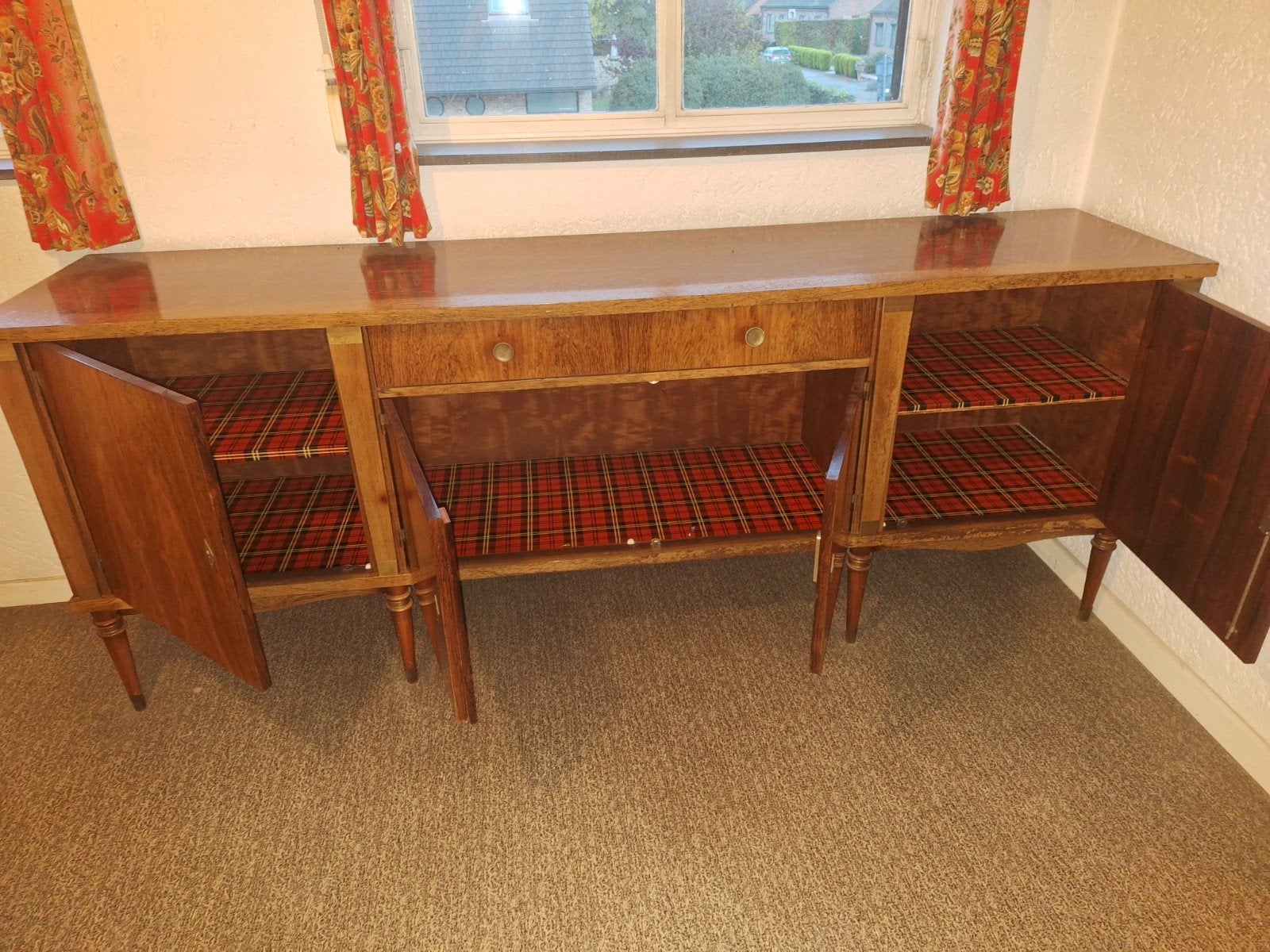 Prachtige houten vintage dressoir kast met lades, Antiek en Kunst, Ophalen