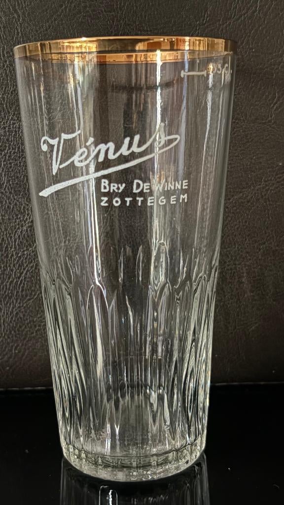 Verre à bière Venus bry De Winne Zottegem, Enlèvement ou Envoi, Comme neuf, Verre ou Verres, Autres marques