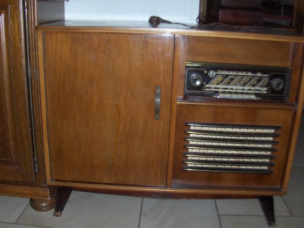 Meuble tourne disque année 60. pour 50€, Enlèvement
