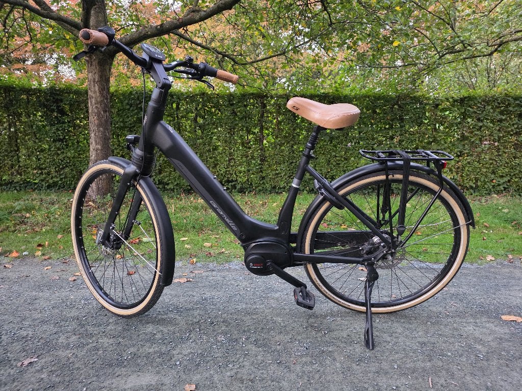 E-bike Granville, Bosch Performance Line, 3 jaar oud, Enlèvement, Comme neuf, 50 km par batterie ou plus