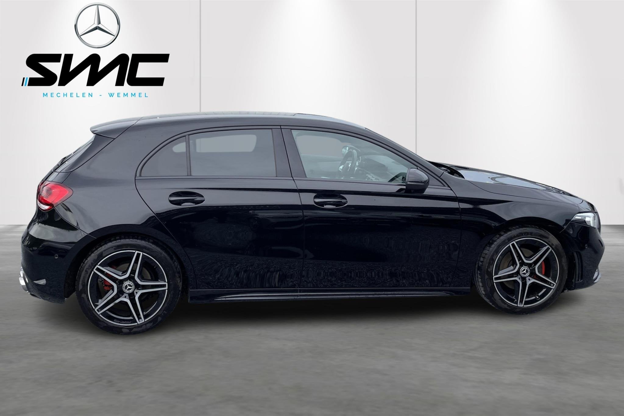 Mercedes-Benz A-Klasse 180 AMG Line (automatique), Autos, Mercedes-Benz, 100 kW, Achat, Euro 6, Entreprise