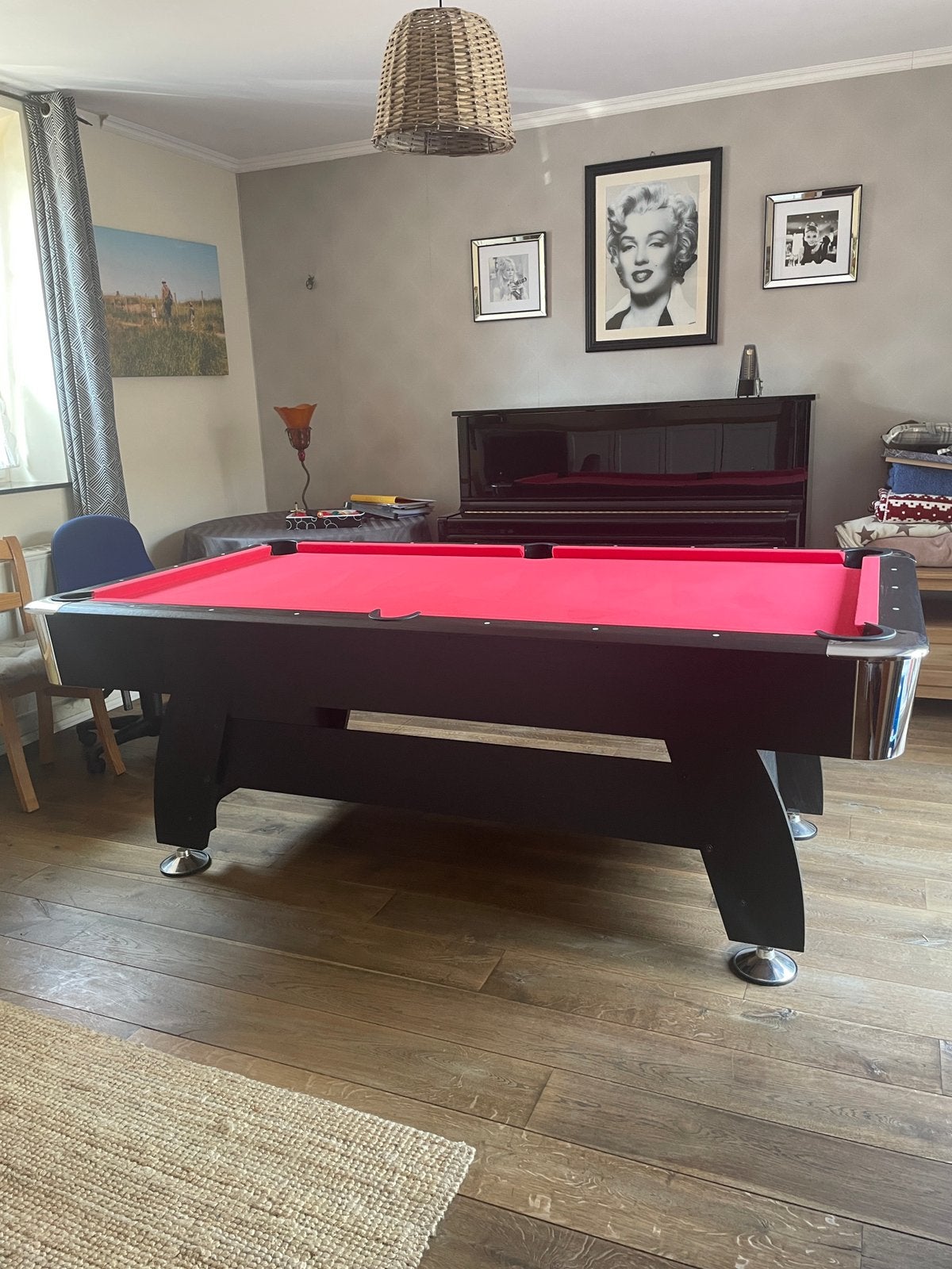 Pooltafel 210 x 118 cm in topstaat + alle accessoires, Sport en Fitness, Biljarten en Poolen, Zo goed als nieuw, Pooltafel, Ophalen
