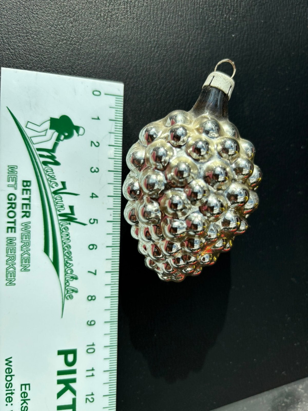 Vintage kerstbal zilver druif, Ophalen, Zo goed als nieuw