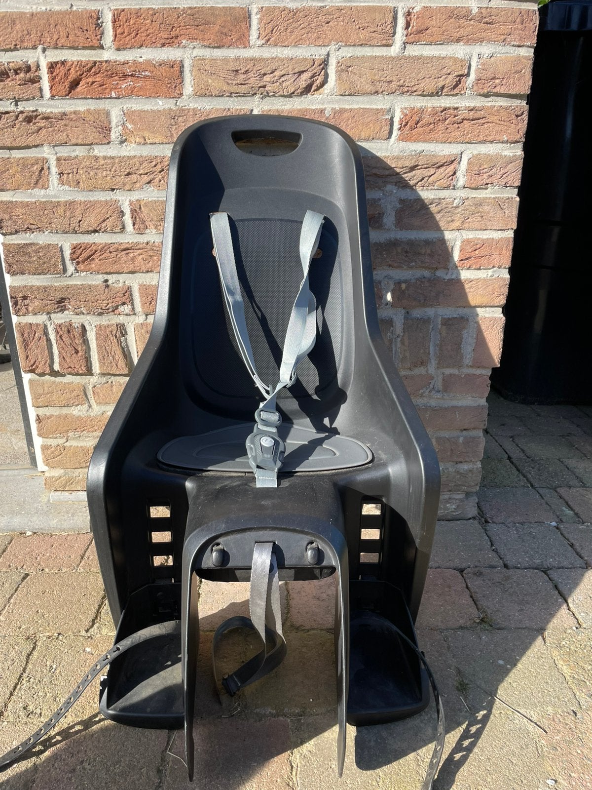 Siège de vélo, Enlèvement ou Envoi, Repose-pieds, 15 à 25 kg, Utilisé