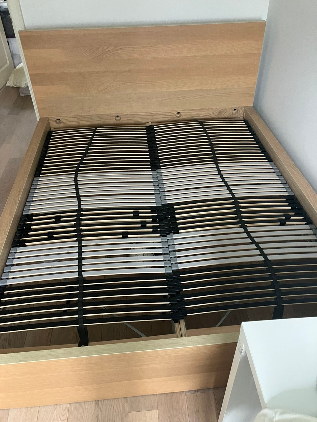 Bed te koop zonder matras, Beige, Comme neuf, Enlèvement, 200 cm