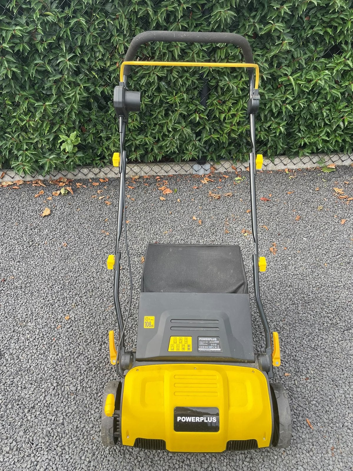 Elektrische verticuteerder te koop! POWERPLUS, Tuin en Terras, Ophalen, Zo goed als nieuw, Elektrisch