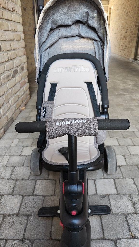 SmarTrike opvouwbare driewieler/buggy, Enlèvement, Comme neuf, Autres marques, Ombrelle