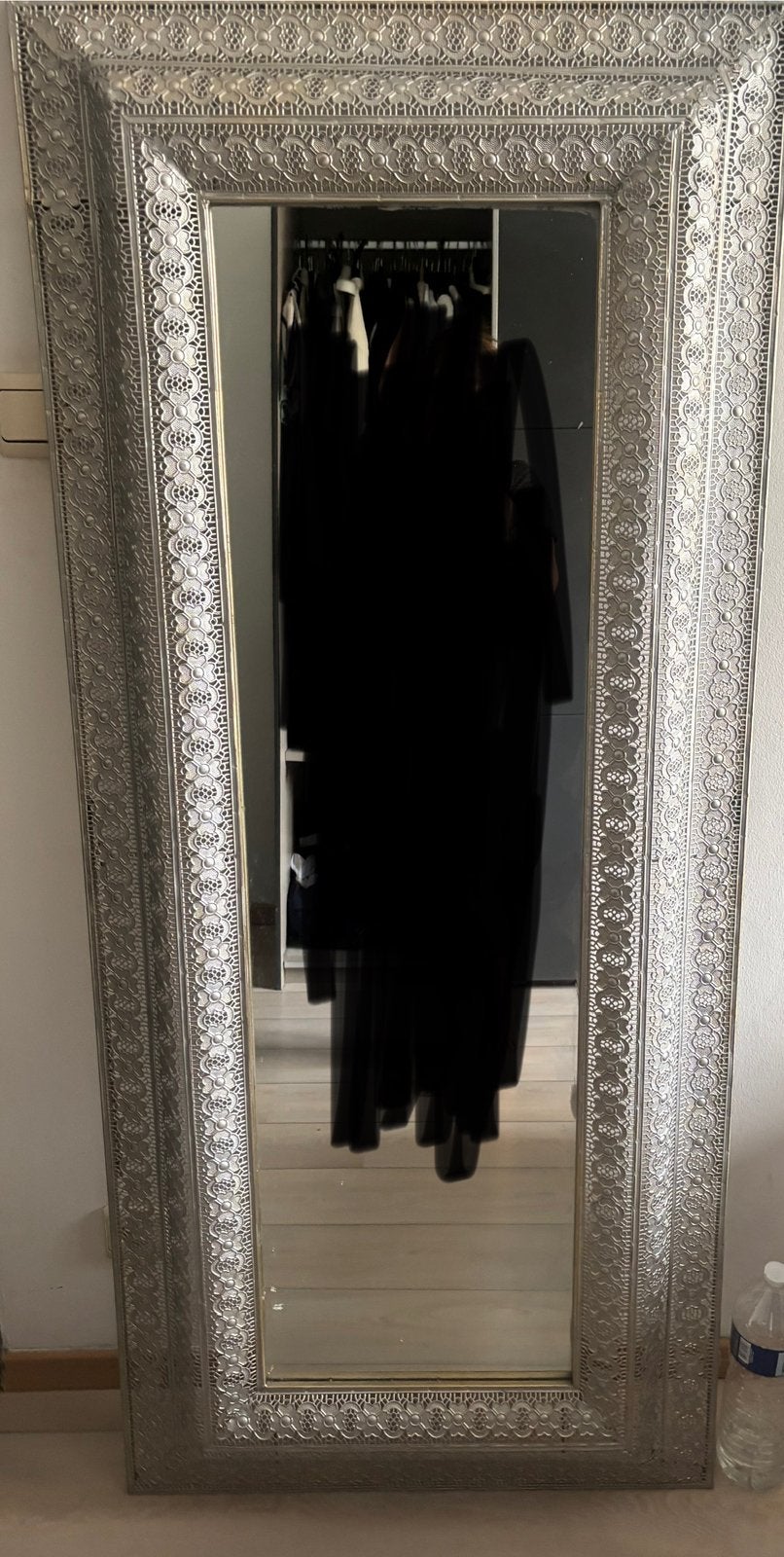 Miroir ancien, Enlèvement, Comme neuf