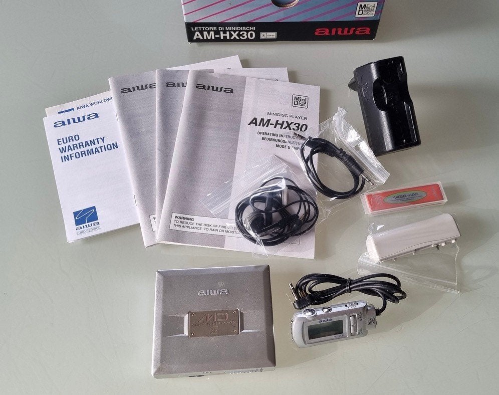 AIWA / Minidisc reader - like new, Enlèvement ou Envoi, Lecteur MiniDisc