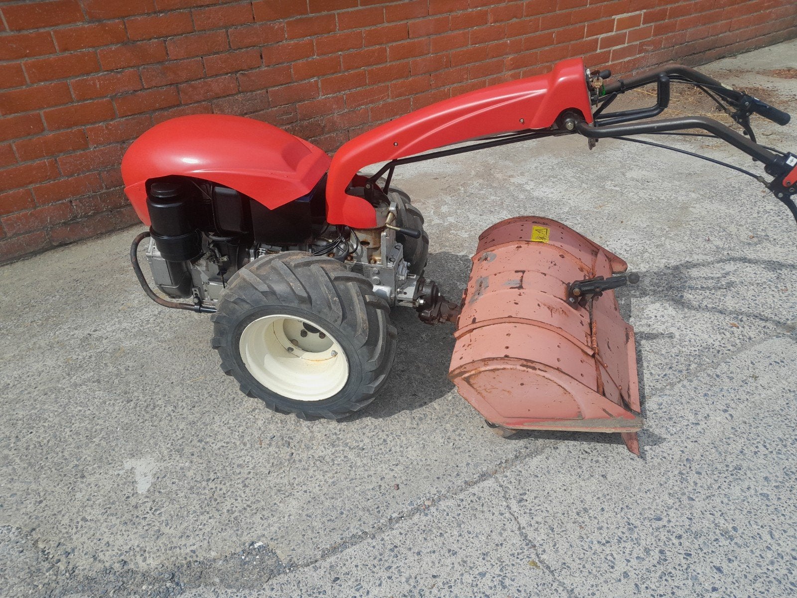 Motoculteur Nibbi + accessoires, Enlèvement