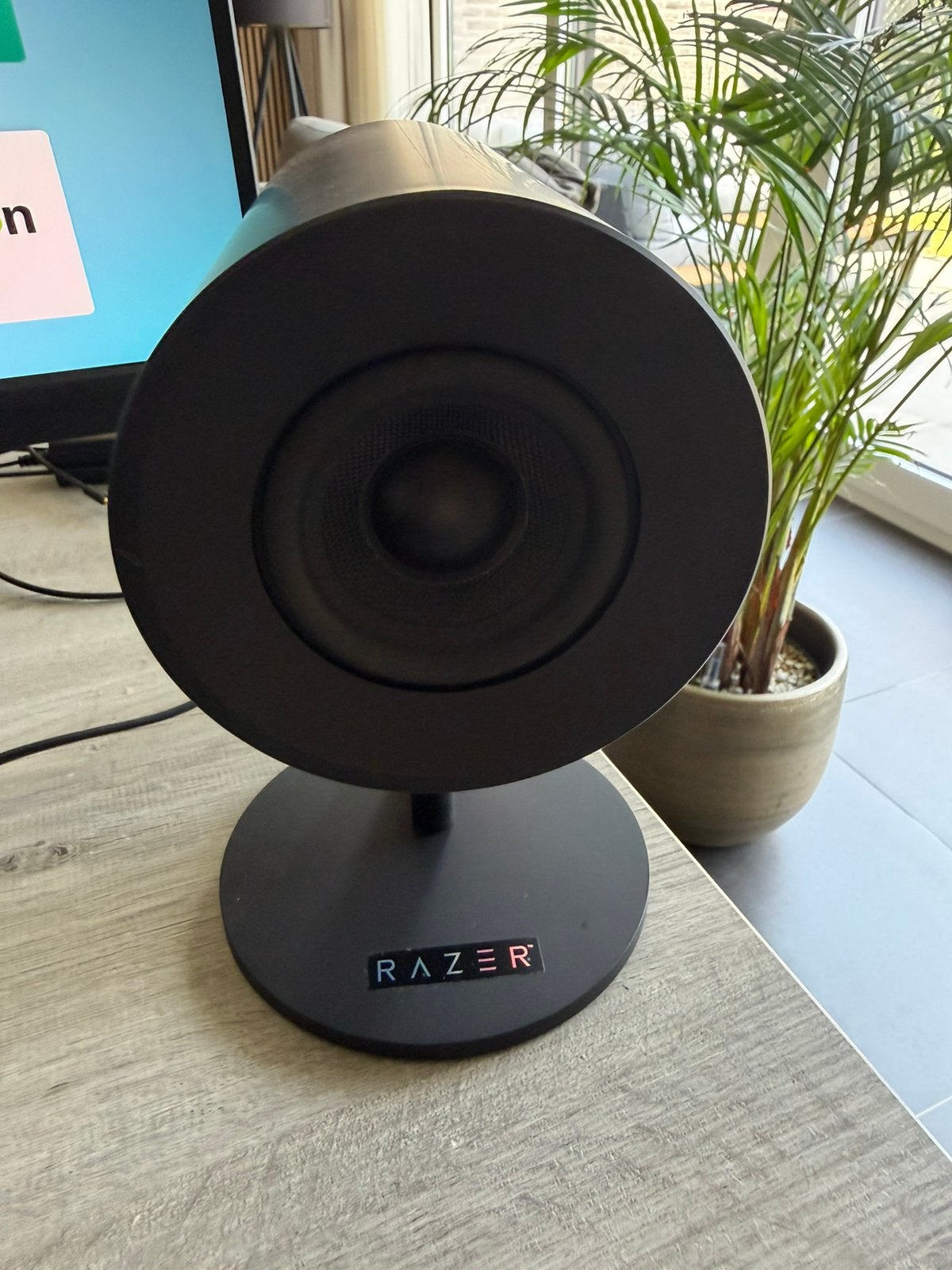 Pc speaker Razer Nommo chroma, Computers en Software, Webcams, Ophalen, Zo goed als nieuw
