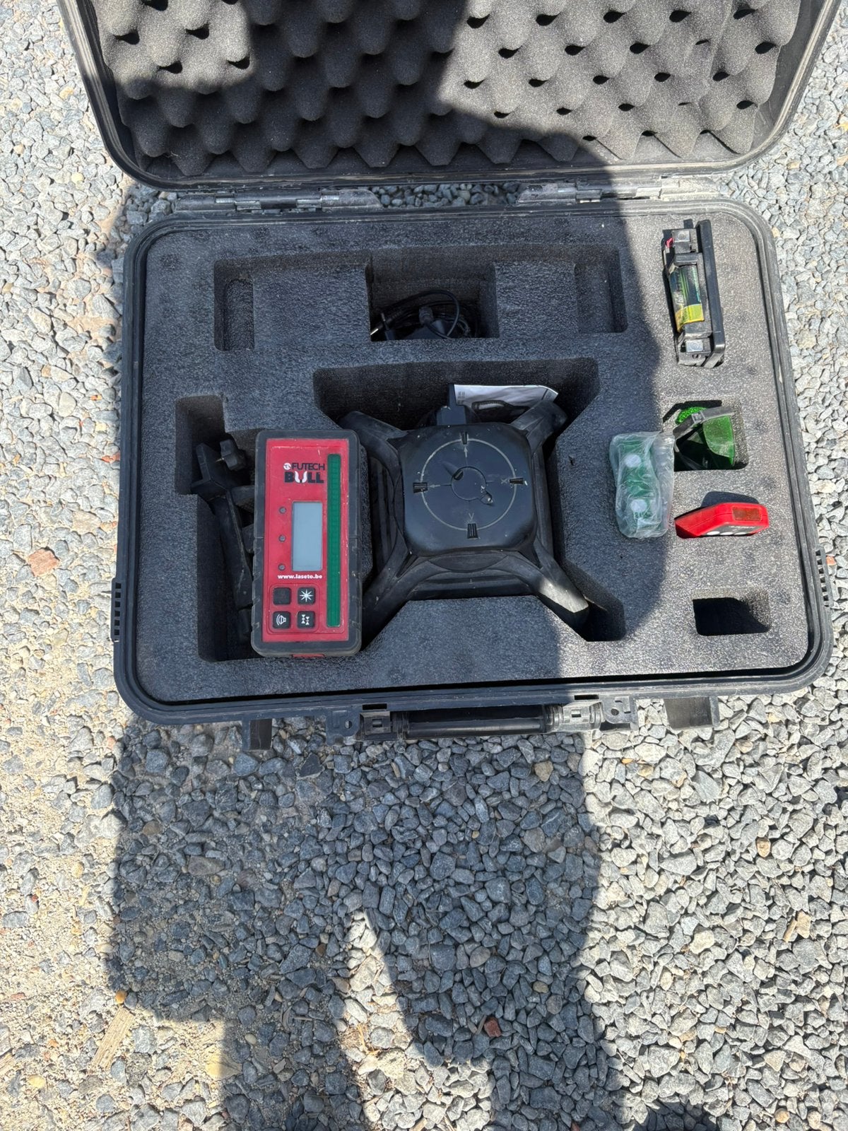Laser Futech para, Bricolage & Construction, Enlèvement, Utilisé