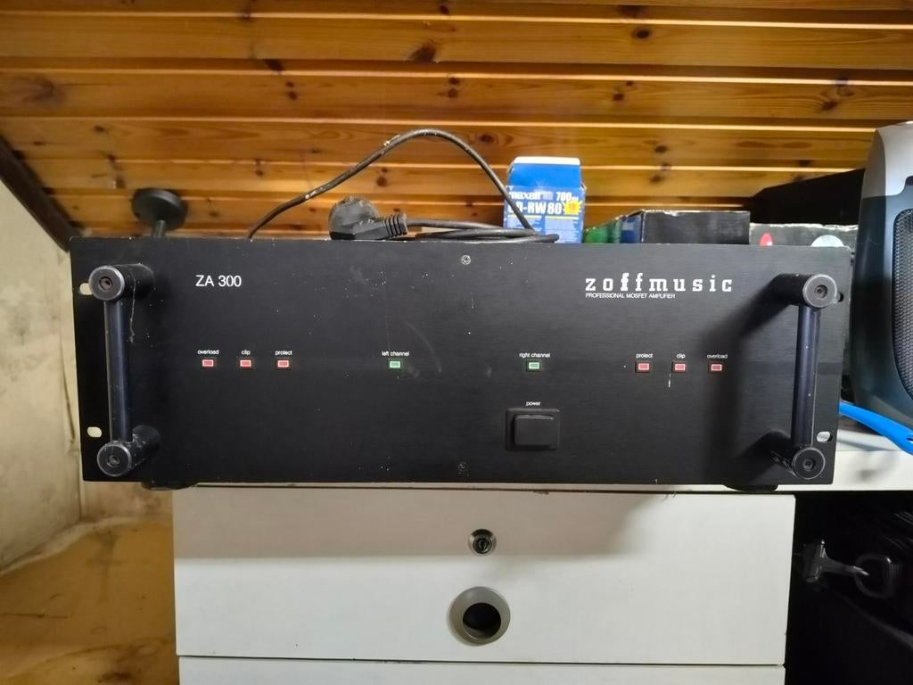 AMPLI ZOFFMUSIC ZA 300 PROFESSIONNEL, Muziek en Instrumenten, Versterkers | Keyboard, Monitor en PA, Ophalen