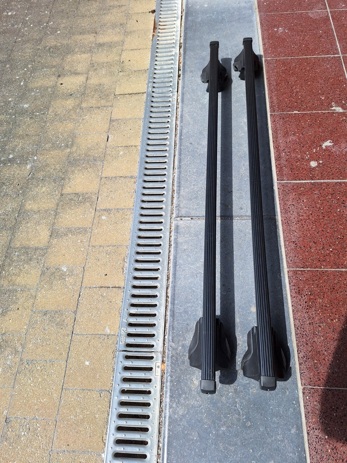 Universele dakdragers voor open dakrails 120cm, Ophalen