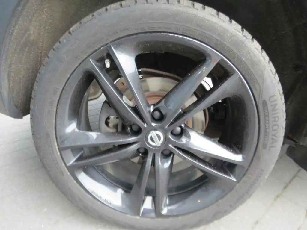 Nissan Qashqai 1.6 dCi édition noire - NR206, Autos, Nissan, Cuir, Euro 6, Entreprise, Boîte manuelle
